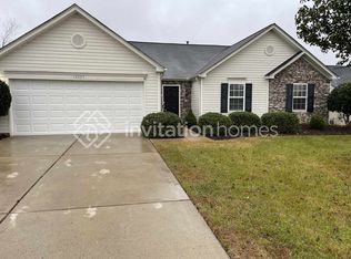 12025 Serenade Ct, Charlotte, NC 28215