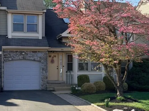 333 Basswood Cir, Langhorne, PA 19053