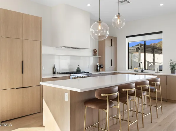 4546 E CAMPBELL Avenue, Phoenix, AZ 85018