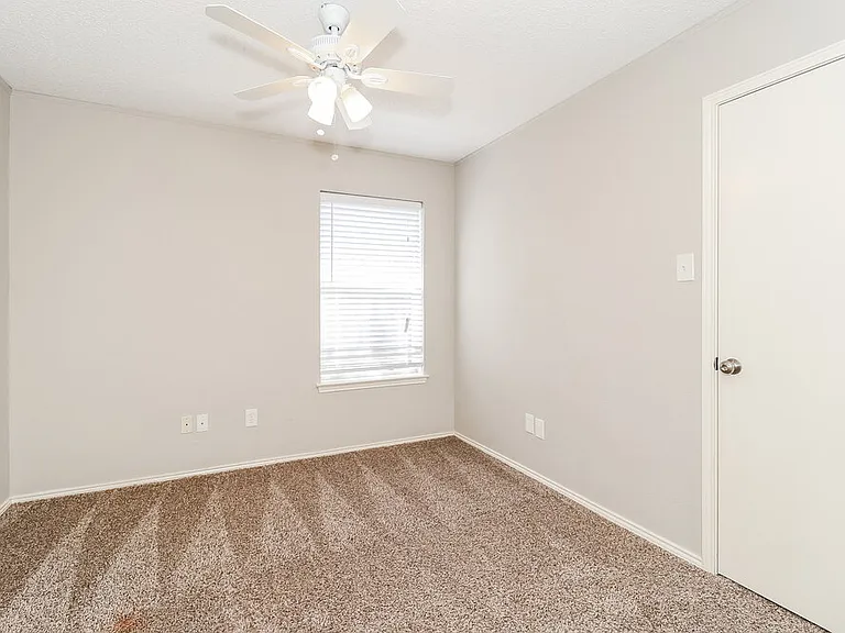 5604 Northstar Ln — Photo 13
