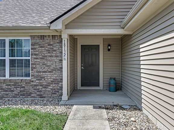 4th image of 18132 Knobstone Way