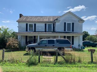 4528 Straightstone Rd, Long Island, VA 24569