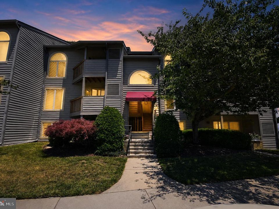 1st image of 2016 Quay Village Ct APT T2