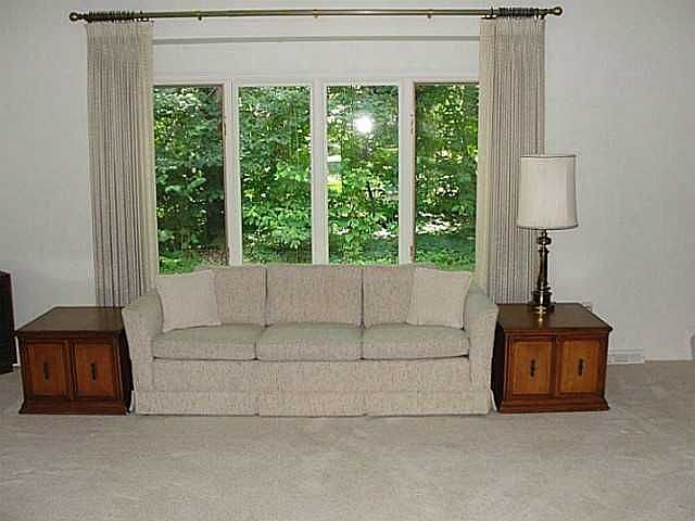 2nd image of 4016 Lancelot Rd