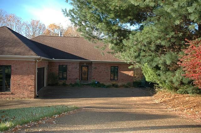 Come see this spacious all brick home at the end of a quiet Cul-de-Sac!