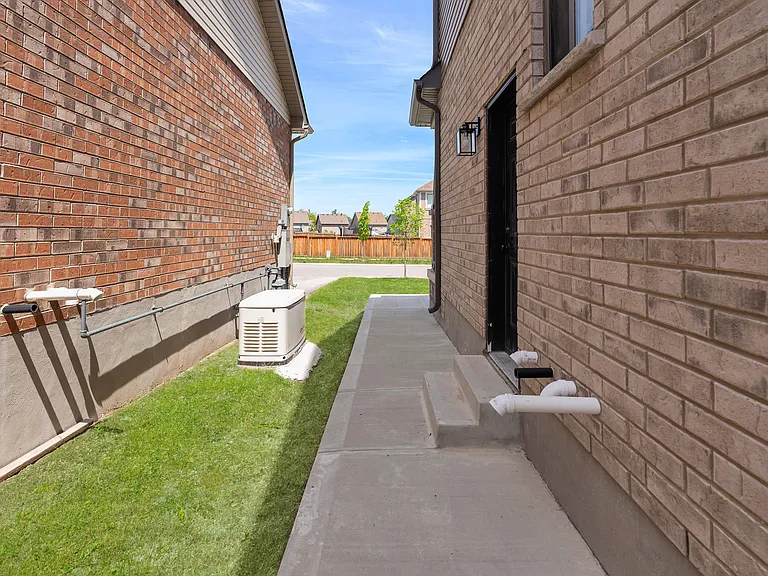 11 McWatt St #LL - 11 MCWATT ST B — Photo 20