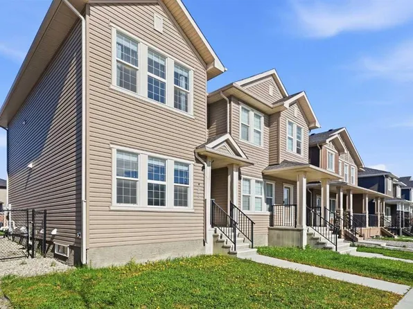 125 E Evanston Hl NW, Calgary, AB T3P 1J7
