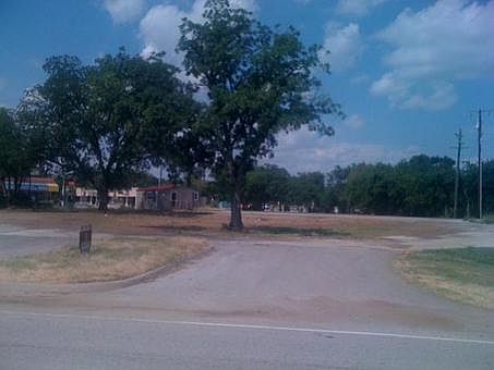 1st image of 635 S Denton Dr