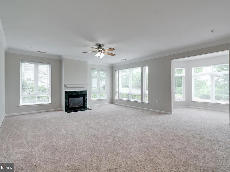 1601 Ladue Ct #101 — Photo 5