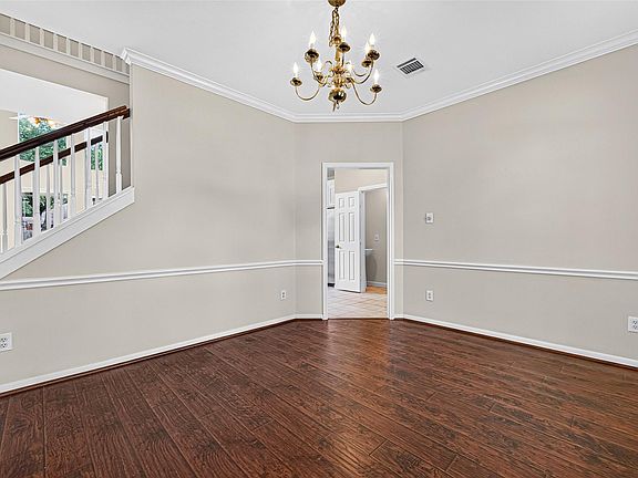 5th image of 12330 Shadow Green Dr