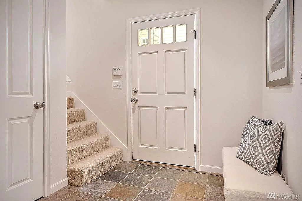Entryway - 1826 23rd Ave #B