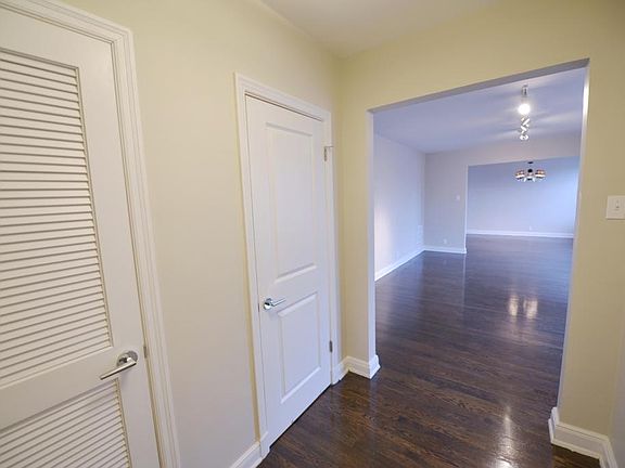 5th image of 7519 Oxford Dr APT 1A