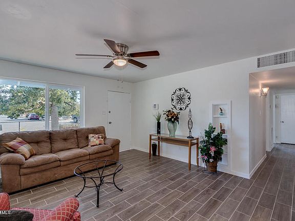 3rd image of 3316 W Palo Verde Dr