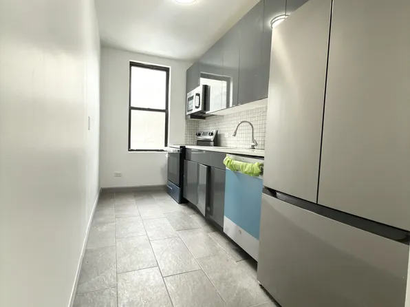 600 W 186th St #2B, New York, NY 10033