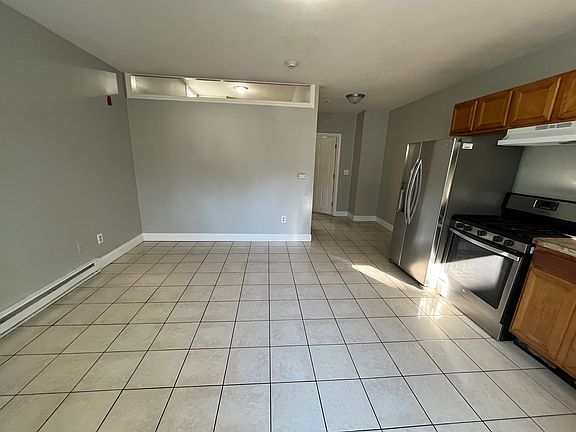 2nd image of 590 Charles St #3