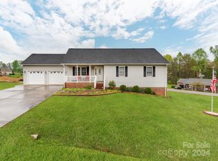 2613 Genes Loop, Morganton, NC 28655