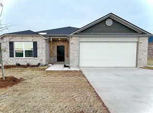 517 Hillsboro Rd, Noble, OK 73068