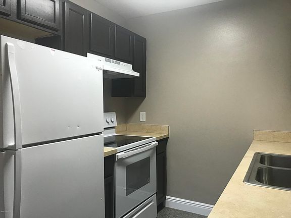 3rd image of 1115 English St #0