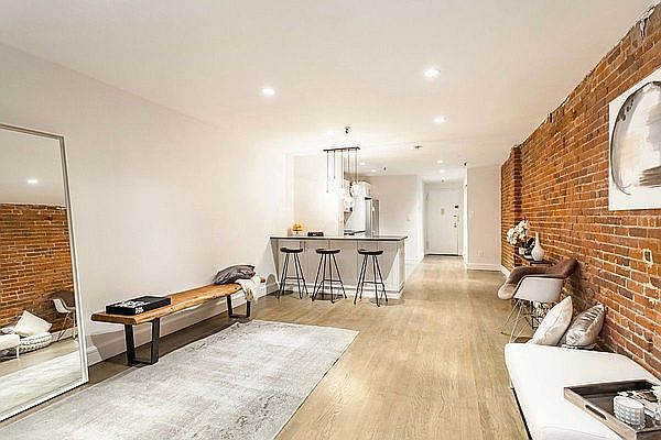 1st image of 66 Pearl St #506A