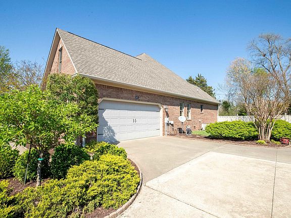 4th image of 67 Rippling Creek Dr