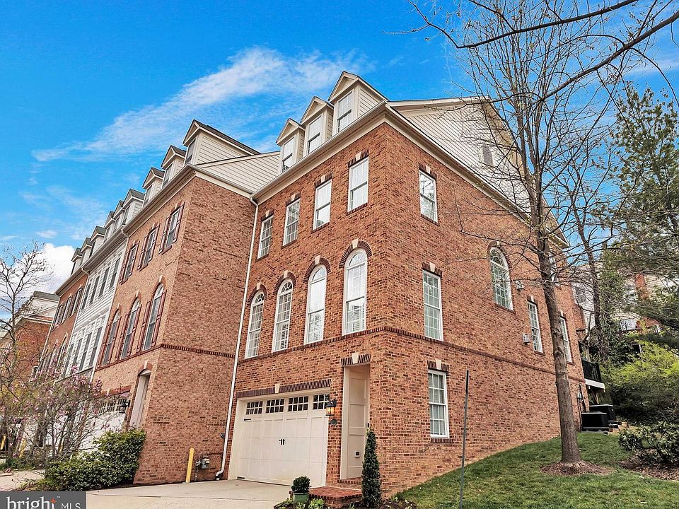 1st image of 3511 Goddard Way
