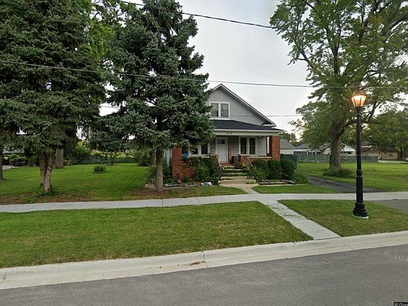 2nd image of 6716 174th St