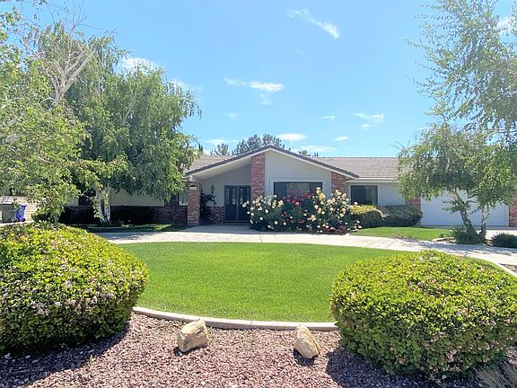 3rd image of 12765 Sorrel Dr