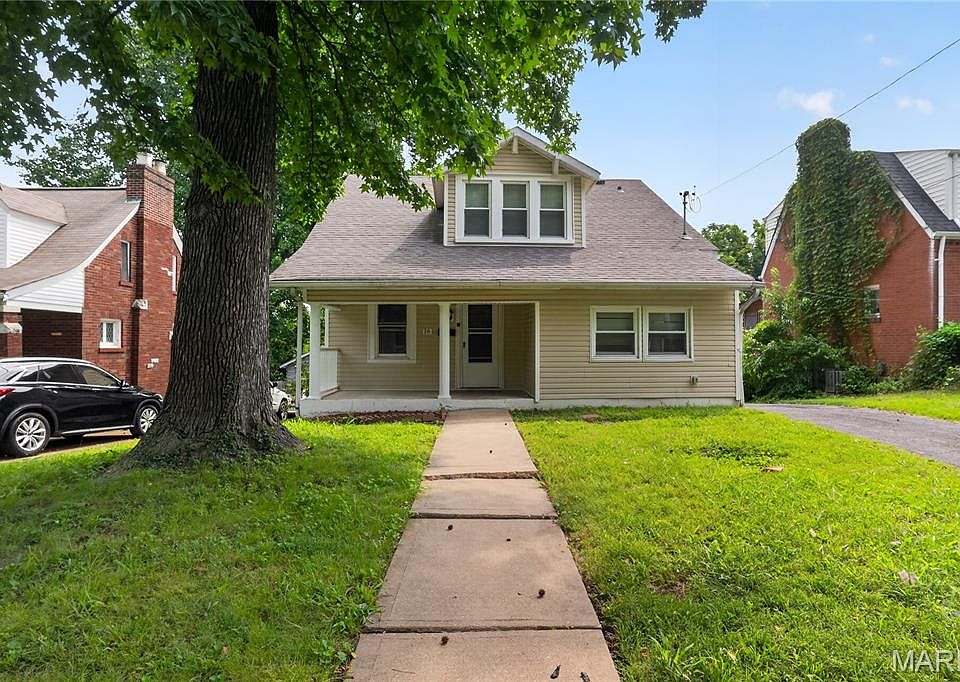 1st image of 16 Miller Pl