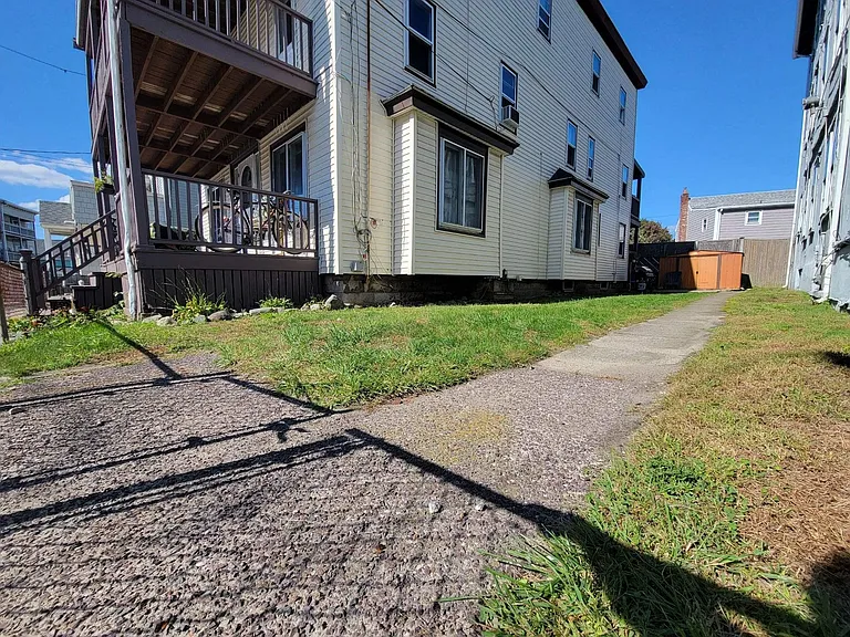 50 Moore St #1L — Photo 3
