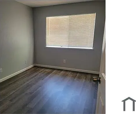 2 bed, 924 sqft, $1,750 — Photo 4