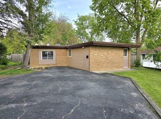 1213 Orchard Ave, Chicago Heights, IL 60411