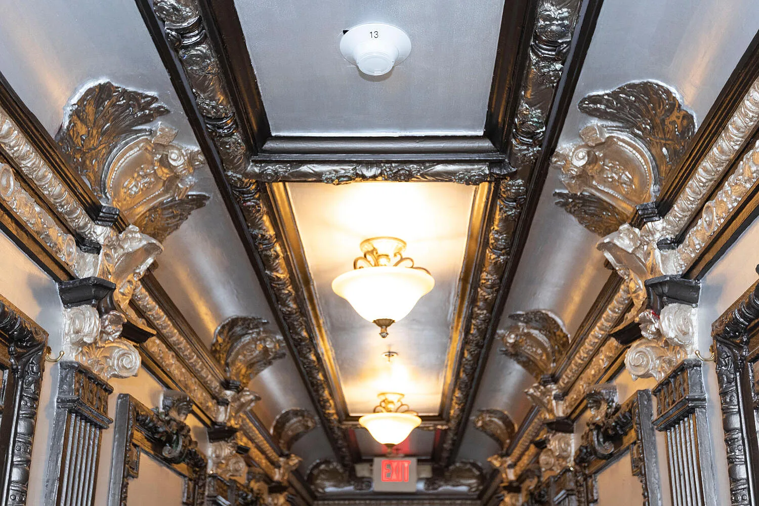 2 bed, $2,500 — Photo 4