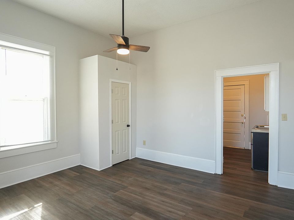 1st image of 233 E Church St APT M