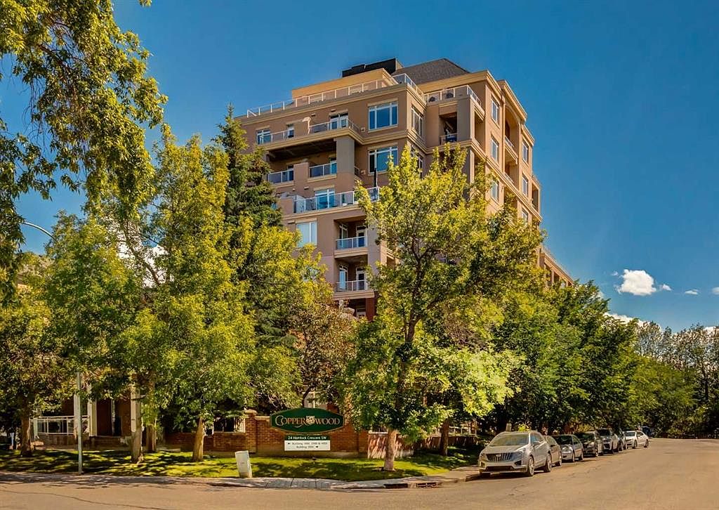 24 S Hemlock Cres SW #3214