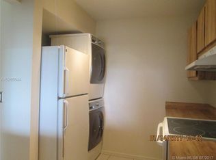 10064 NW 4th St, Pembroke Pines, FL 33024