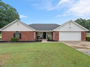 705 Wesley Ln, Muldrow, OK 74948