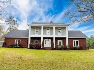91 Bush Rd, Laurel, MS 39443