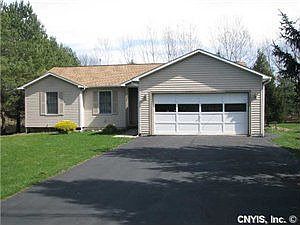 1st image of 422 Blueberry Ln