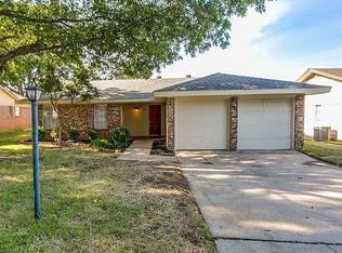 1716 Westover Dr, Arlington, TX 76015