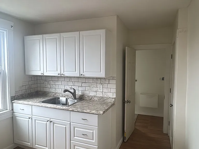 37 Adams St #2 — Photo 3
