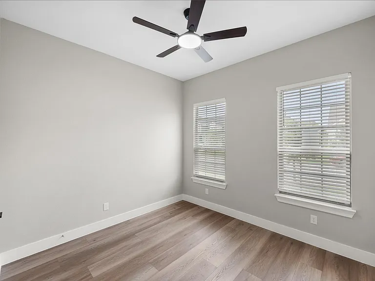2341 Cobbler St — Photo 7