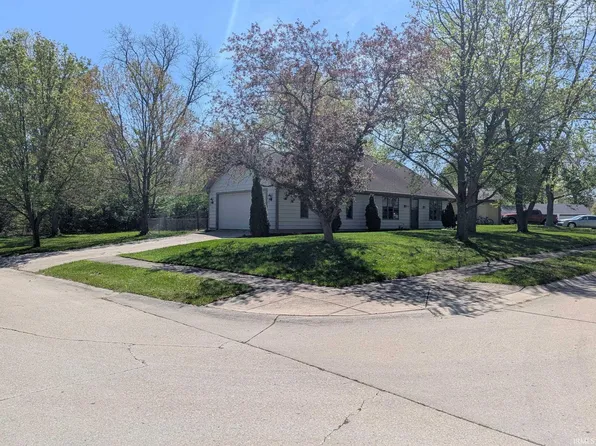 4616 Larkspur Dr, Fort Wayne, IN 46835