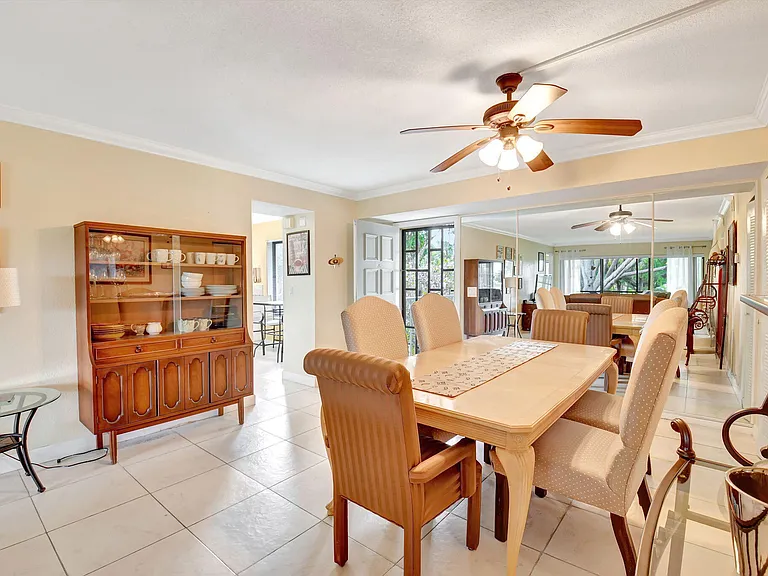 5715 Fairway Park Dr #201 — Photo 7