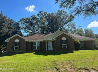 1116 Howell Tanner Chapel Rd, Lucedale, MS 39452