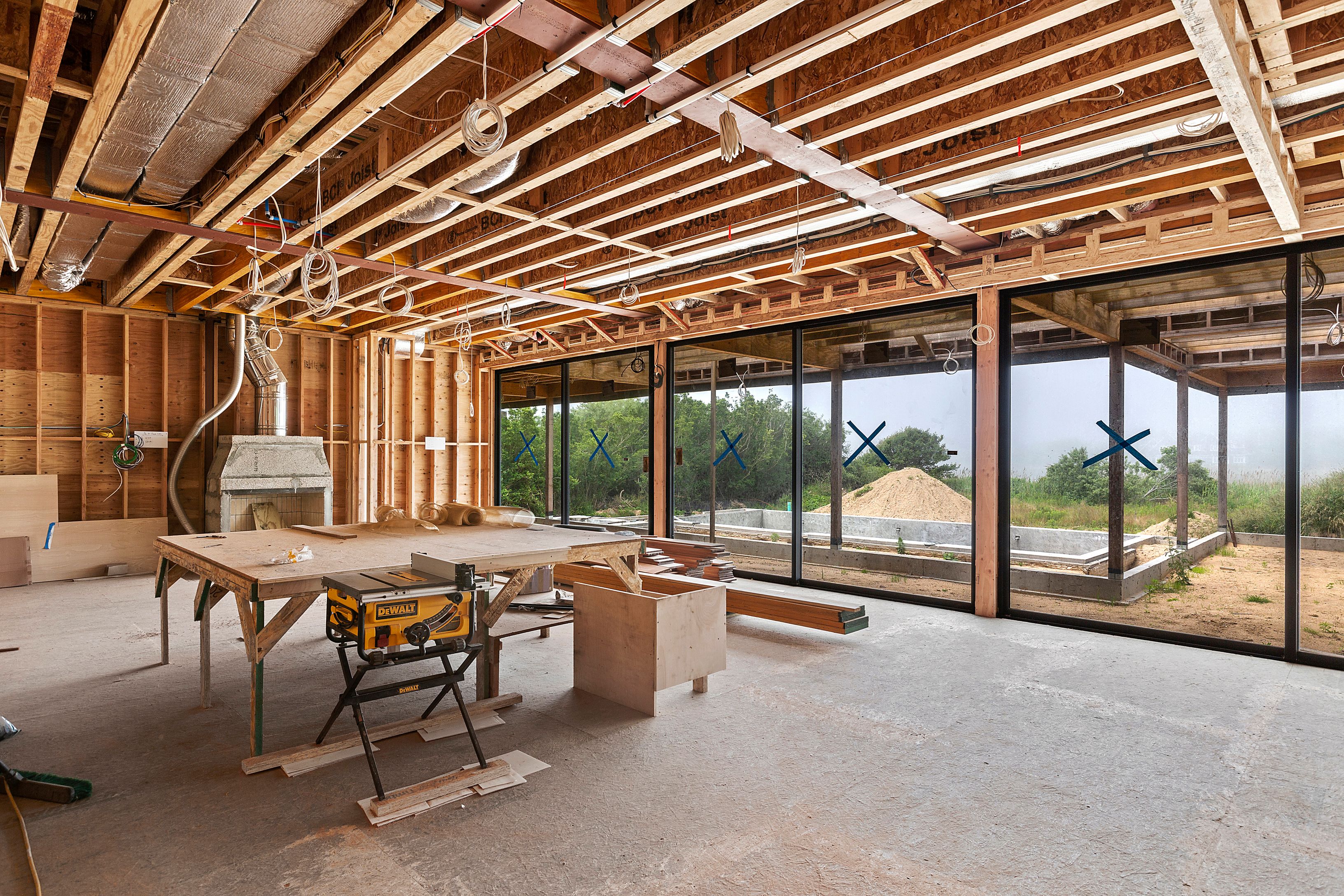 47 Sams Creek Rd, Bridgehampton, NY 11976 Out East