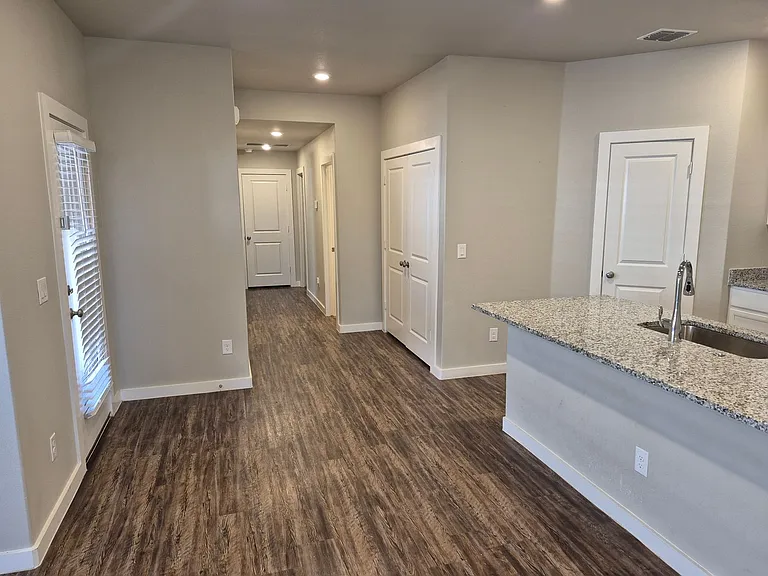 2131 Kokomo Ave — Photo 17