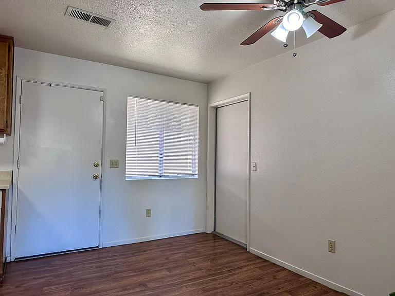 Gateway Villa — Photo 21