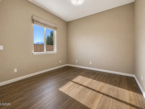 10590 Apple Mill Ct, Reno, NV 89521