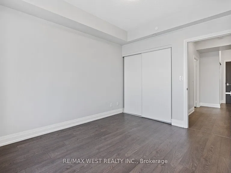 3600 Highway 7 Rd #1504 — Photo 20