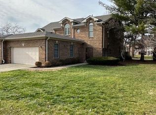 2240 Stone Garden Ln, Lexington, KY 40513